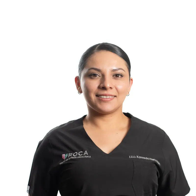 E.E.O. Kassandra Huerta Espino, Especialista en Enfermería Oncológica, en el centro de infusión oncológica ROCA